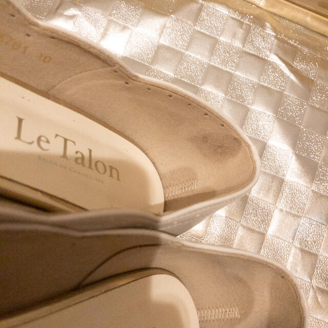 Le Talon(ルタロン)のルタロン　フラワーカットパンプス レディースの靴/シューズ(ハイヒール/パンプス)の商品写真