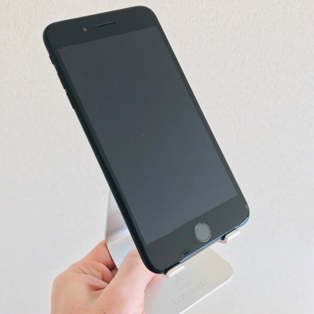 Apple - iPhone 7 Plus 128GBの通販 by J.B.'s shop｜アップルならラクマ 高評価新作