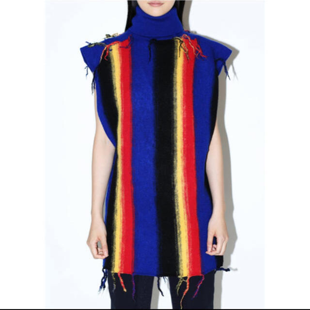 TOGA(トーガ)のtoga pulla STRIPE KNIT HIGH NECK ニットベスト レディースのトップス(ニット/セーター)の商品写真