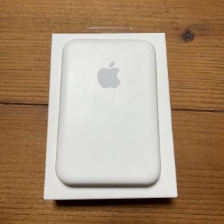 Apple純正　Magsafeバッテリーパック(その他)