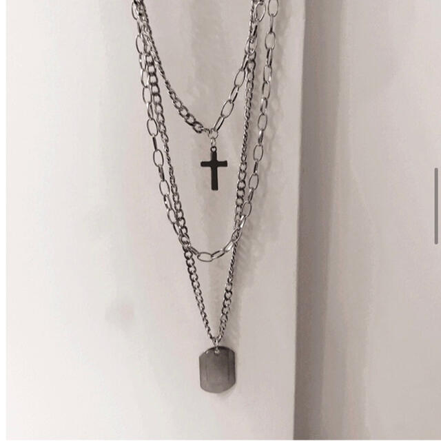 3連 ネックレス  十字架 ドックタグ プレートクロス 黒 ゴシック 韓国 レディースのアクセサリー(ネックレス)の商品写真