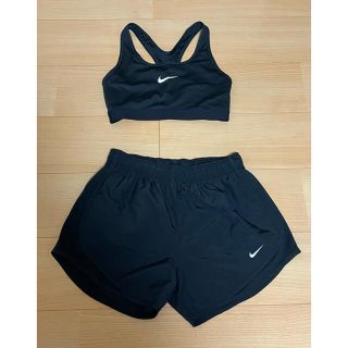 ナイキ(NIKE)の【used】ナイキ　M  上下セット　ハーフパンツ　ショートパンツ　レギンス　(ショートパンツ)