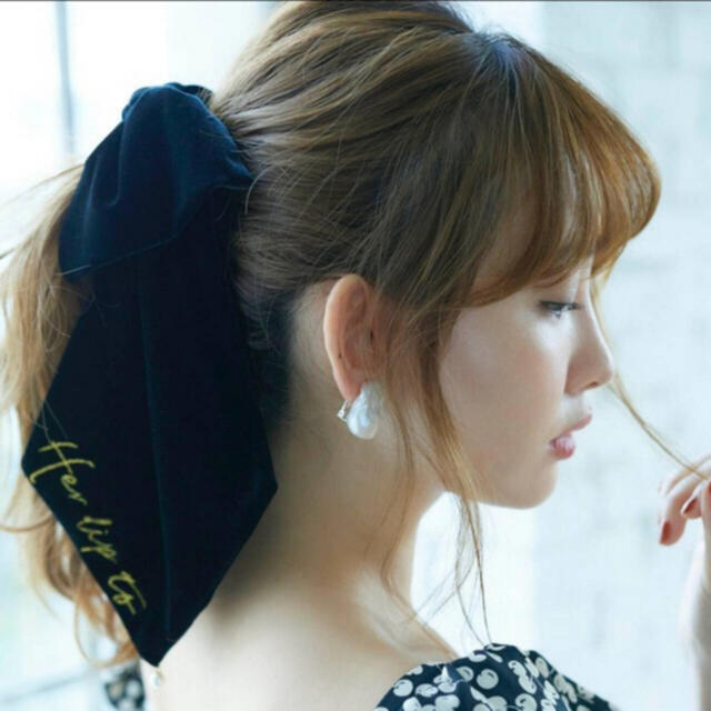 her lip to ヘアクリップ