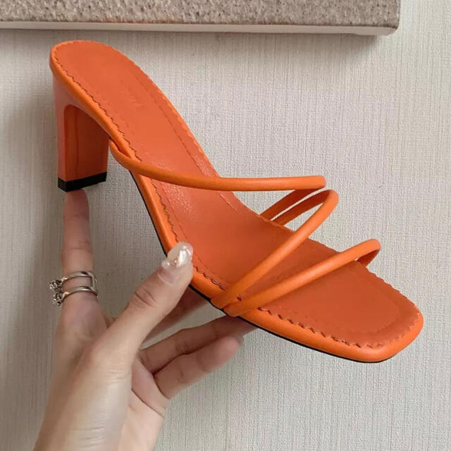 ZARA(ザラ)のオレンジ☆グラディエーターサンダル レディースの靴/シューズ(サンダル)の商品写真