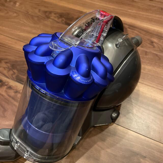 Dyson(ダイソン)のダイソン DC48 タービンヘッド サイクロン式 キャニスター掃除機 スマホ/家電/カメラの生活家電(掃除機)の商品写真