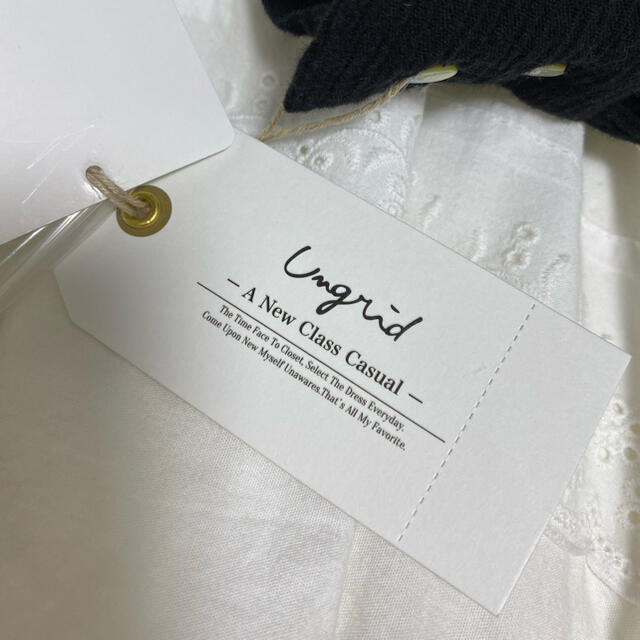 Ungrid(アングリッド)のa様専用  ungrid コットンフリルレースブラウス レディースのトップス(シャツ/ブラウス(長袖/七分))の商品写真