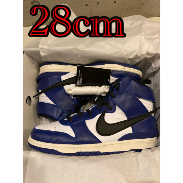 NIKE(ナイキ)のNIKE AMBUSH DUNK HI DEEP ROYAL BLUE 28cm メンズの靴/シューズ(スニーカー)の商品写真