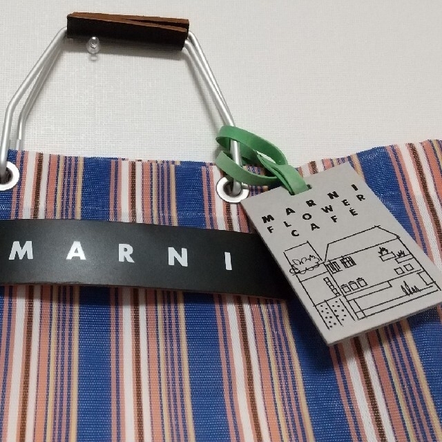 Marni(マルニ)の⭐︎mgmgd0505様専用⭐︎ マルニ  ストライプ トートバッグ ブルー レディースのバッグ(トートバッグ)の商品写真
