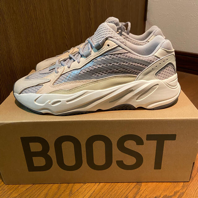 yeezy700v2 cream 29.5cm