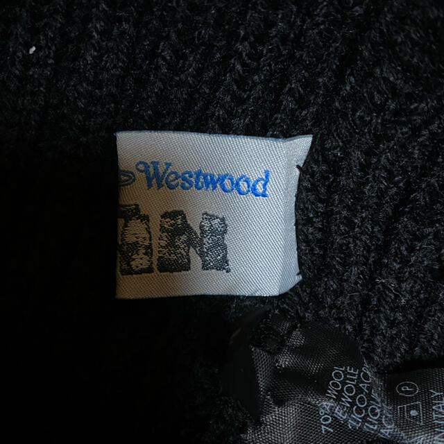 Vivienne Westwood(ヴィヴィアンウエストウッド)のヴィヴィアンウエストウッド オーブ刺繍ウールニット ビーニー メンズの帽子(ニット帽/ビーニー)の商品写真
