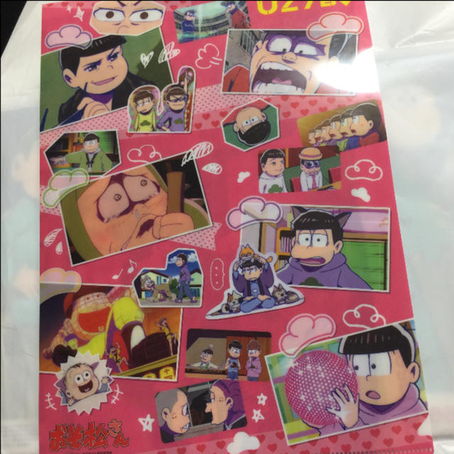 おそ松さん クリアファイル ピンク おせち 非売品 限定 エンタメ/ホビーのアニメグッズ(クリアファイル)の商品写真