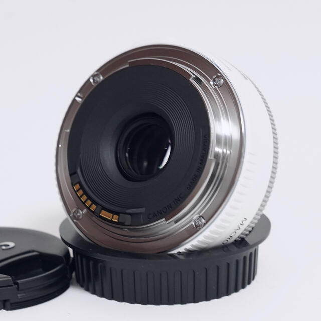 Canon(キヤノン)の❤️単焦点レンズに挑戦❤️Canon キャノン EF 40mm STM ホワイト スマホ/家電/カメラのカメラ(レンズ(単焦点))の商品写真