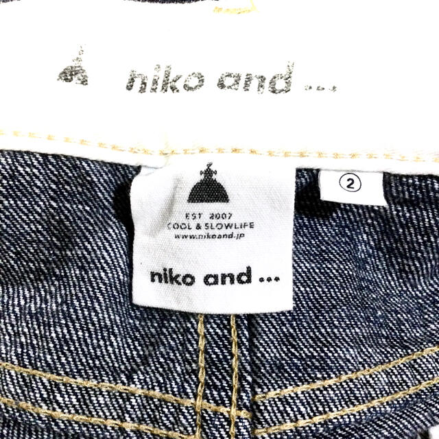 niko and...(ニコアンド)のNiko and…★レディースデニム★テーパード★サイズ②★W−約74センチ レディースのパンツ(デニム/ジーンズ)の商品写真