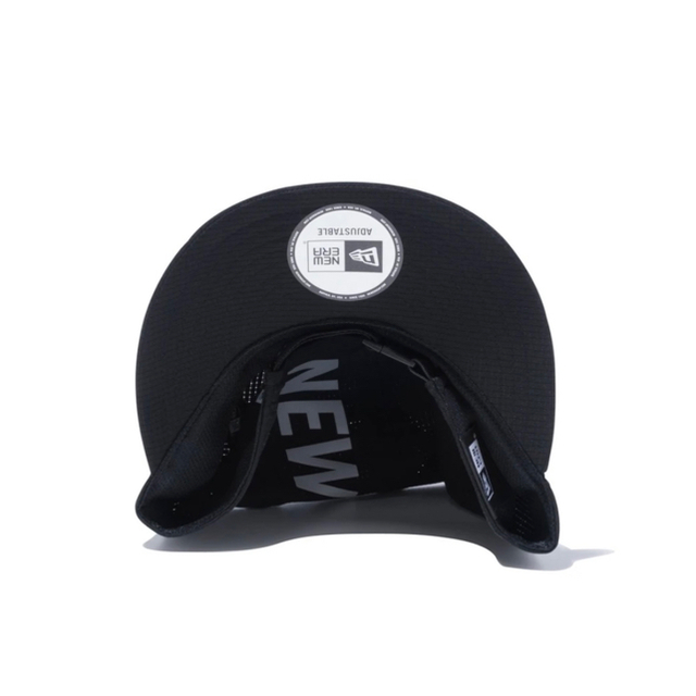 NEW ERA(ニューエラー)のジェットキャップ テックエアー NEW ERA リフレクターロゴ ブラック メンズの帽子(キャップ)の商品写真