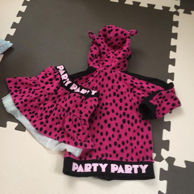 PARTYPARTY(パーティーパーティー)の緑120セットのみ♡そらた様専用 キッズ/ベビー/マタニティのベビー服(~85cm)(トレーナー)の商品写真