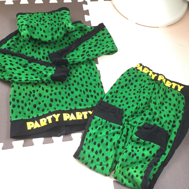 PARTYPARTY(パーティーパーティー)の緑120セットのみ♡そらた様専用 キッズ/ベビー/マタニティのベビー服(~85cm)(トレーナー)の商品写真