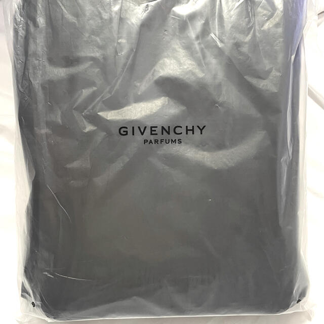 GIVENCHY(ジバンシィ)のジバンシー GIVENCHY トートバッグ ノベルティ ブラックエナメル 新品 レディースのバッグ(トートバッグ)の商品写真