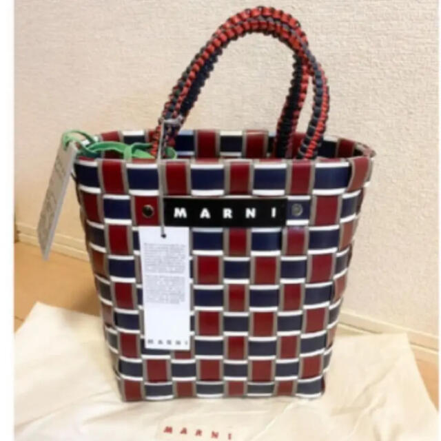 Marni(マルニ)のマルニ　テープバスケット　カゴバッグ　2021 レディースのバッグ(かごバッグ/ストローバッグ)の商品写真