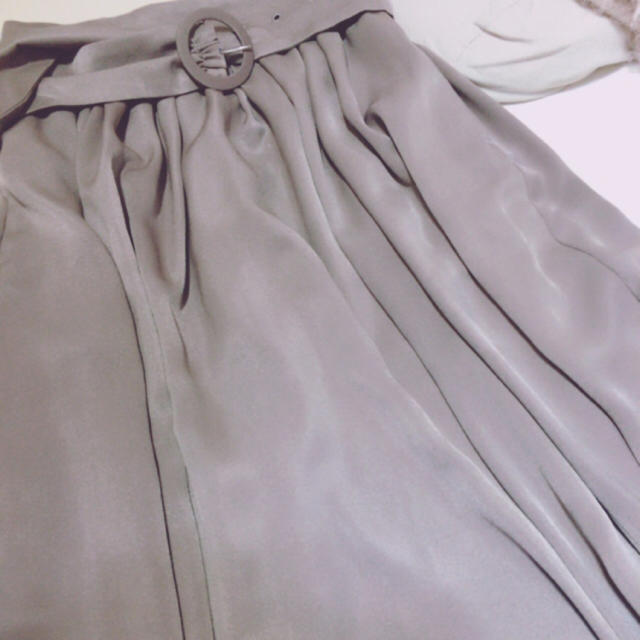 Rirandture(リランドチュール)のリランドチュール オータムひざ丈スカート レディースのスカート(ひざ丈スカート)の商品写真