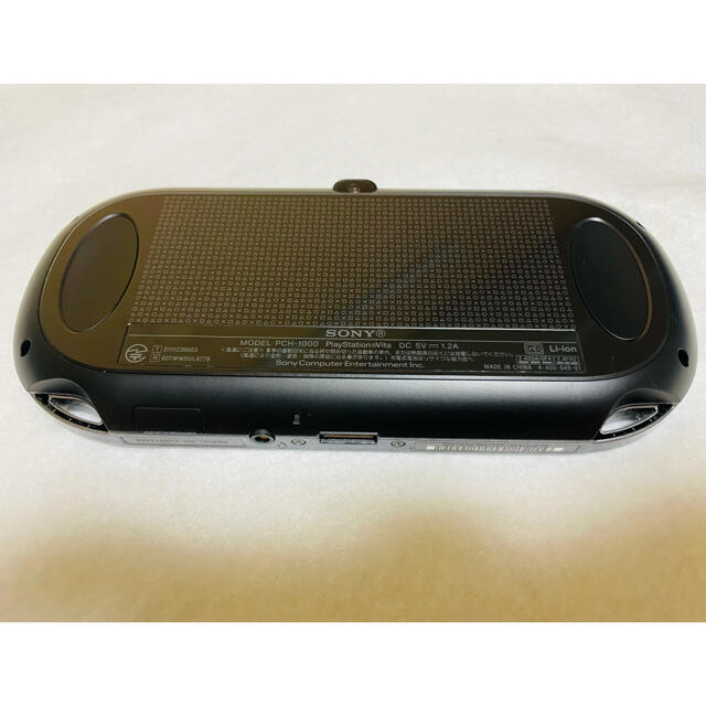 PlayStation Vita PCH-1000 ZA01 クリスタルブラック 4