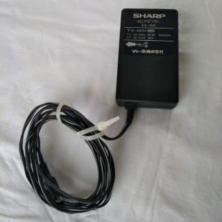 シャープ(SHARP)の★★★SHARP・ACアダプタ― (EA−45A) / 良品中古品★★★(変圧器/アダプター)