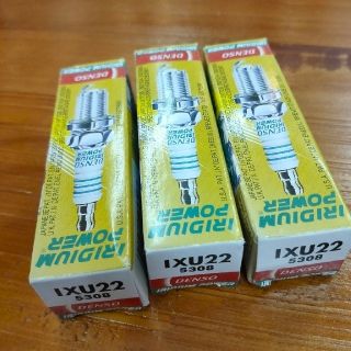 ixu22　3本セット　イリジウムプラグ　denso(パーツ)