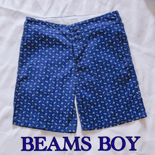 BEAMS BOY(ビームスボーイ)のbeams boy ショートパンツ　ボタンフライ　サスペンダーボタン付き レディースのパンツ(ショートパンツ)の商品写真