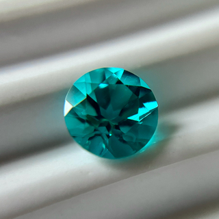 合成パライバカラーベリル 0.87ct www.krzysztofbialy.com