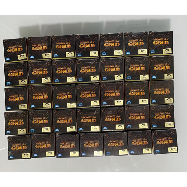 ワンピース　ワールドコレクタブルフィギュア　FILM GOLD 全35種