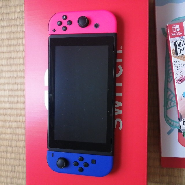 Nintendo Switch(ニンテンドースイッチ)の任天堂　switch　あつ森 エンタメ/ホビーのゲームソフト/ゲーム機本体(家庭用ゲーム機本体)の商品写真