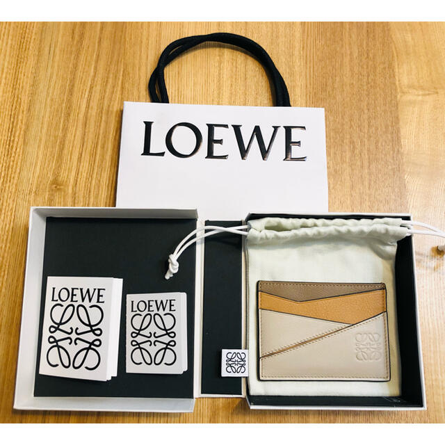 新品国内本物 ロエベ パズルカードホルダー ケース 名刺入れ ミニ財布Loewe