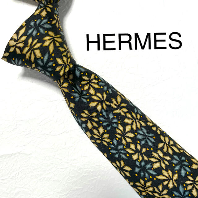 美品　HERMES エルメス　ネクタイ　花柄　総柄