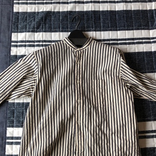 コモリ(COMOLI)のコモリバンドカラーシャツ　サイズ2 (シャツ)