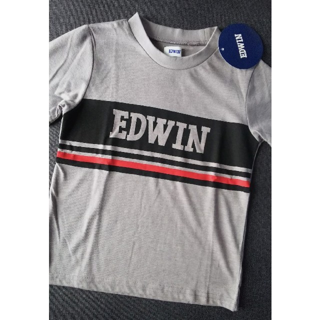 EDWIN(エドウィン)の１２０★ＥＤＷＩＮ★半袖Ｔシャツ★新品 キッズ/ベビー/マタニティのキッズ服男の子用(90cm~)(Tシャツ/カットソー)の商品写真