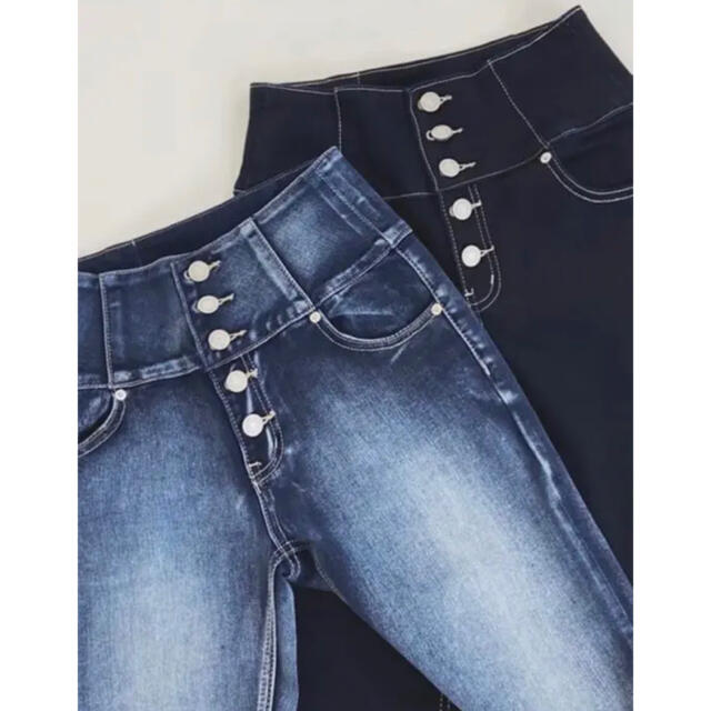 MOERY(モエリー)のmocoa's denim ハイウエストジーンズ レディースのパンツ(デニム/ジーンズ)の商品写真