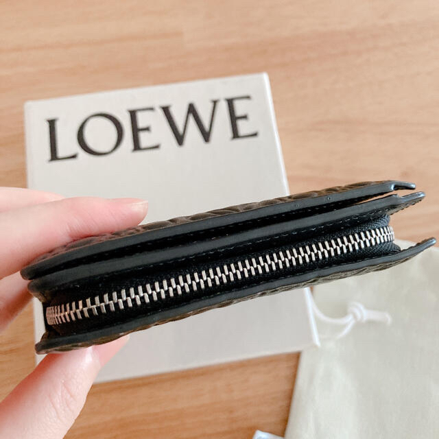 LOEWE - ロエベ 財布 二つ折り コンパクトジップウォレット（カーフ 
