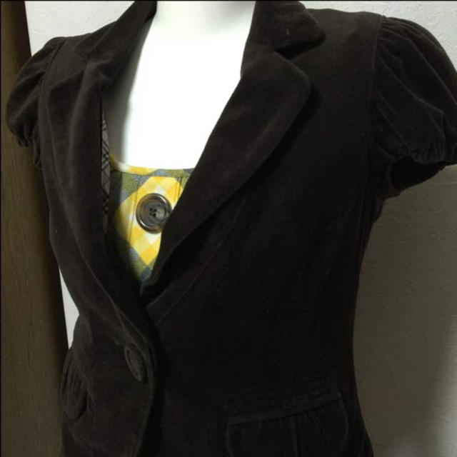 BURBERRY(バーバリー)のBurberry半袖ベロアジャケットⓂ︎ レディースのジャケット/アウター(テーラードジャケット)の商品写真