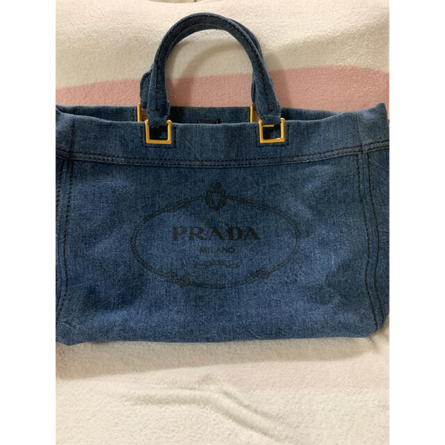 PRADA トートバッグ