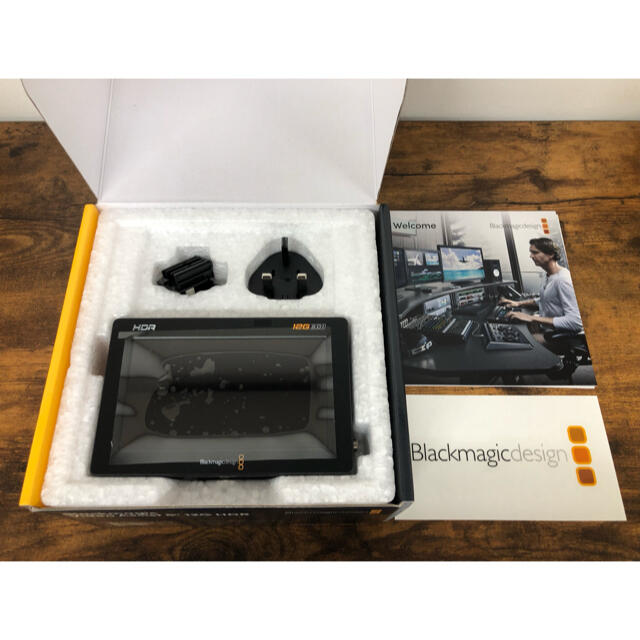 【新品】Blackmagic Video Assist 5" 12G HDR スマホ/家電/カメラのテレビ/映像機器(その他)の商品写真