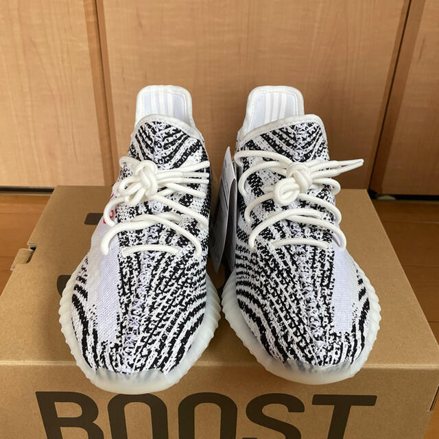 adidas(アディダス)のadidas Yeezy Boost 350 V2 ZEBRA 27cm メンズの靴/シューズ(スニーカー)の商品写真