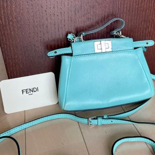 フェンディ(FENDI)のフェンディ☆ピーカブー☆マイクロ☆ブルー(ショルダーバッグ)