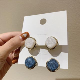 ピアス(ピアス)