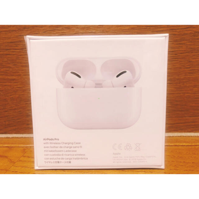 Apple(アップル)のApple (アップル) AirPods pro 国内正規品 新品未開梱品 スマホ/家電/カメラのオーディオ機器(ヘッドフォン/イヤフォン)の商品写真