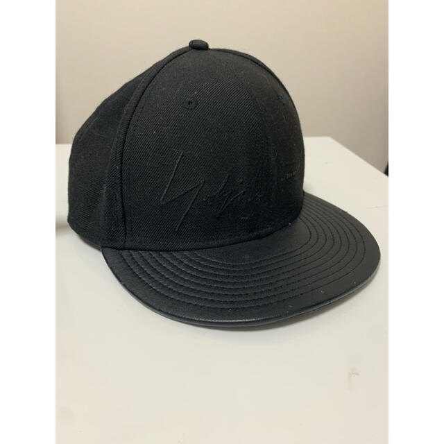 Yohji Yamamoto(ヨウジヤマモト)のYohji Yamamoto × NEW ERA 切り替えレザー メンズの帽子(キャップ)の商品写真