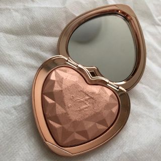 トゥフェイス(Too Faced)のラブ ライト ハイライター(フェイスカラー)