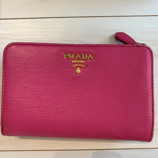 プラダ(PRADA)のPRADA プラダ　折り財布　ピンク　本革(折り財布)