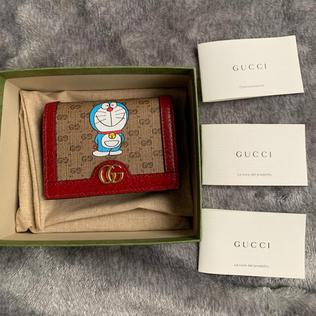 Gucci(グッチ)のGUCCI×ドラえもん 財布 エンタメ/ホビーのおもちゃ/ぬいぐるみ(ぬいぐるみ)の商品写真