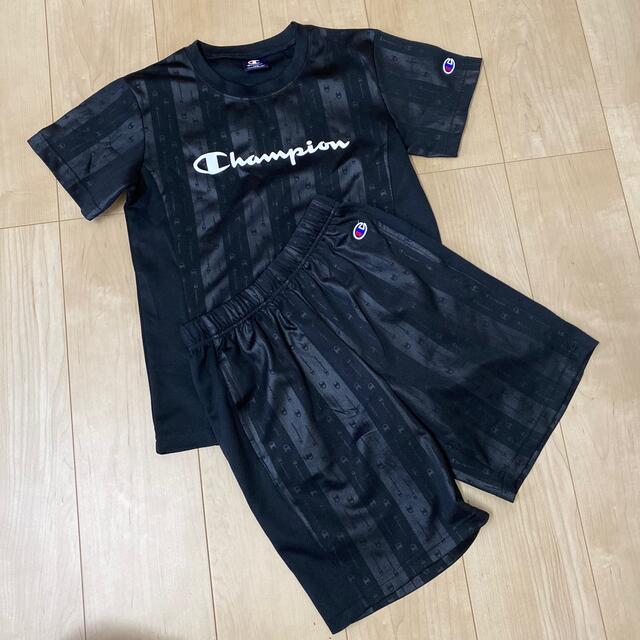 Champion(チャンピオン)のえりぴ様専用 Champion Tシャツ ハーフパンツ セット キッズ/ベビー/マタニティのキッズ服男の子用(90cm~)(その他)の商品写真