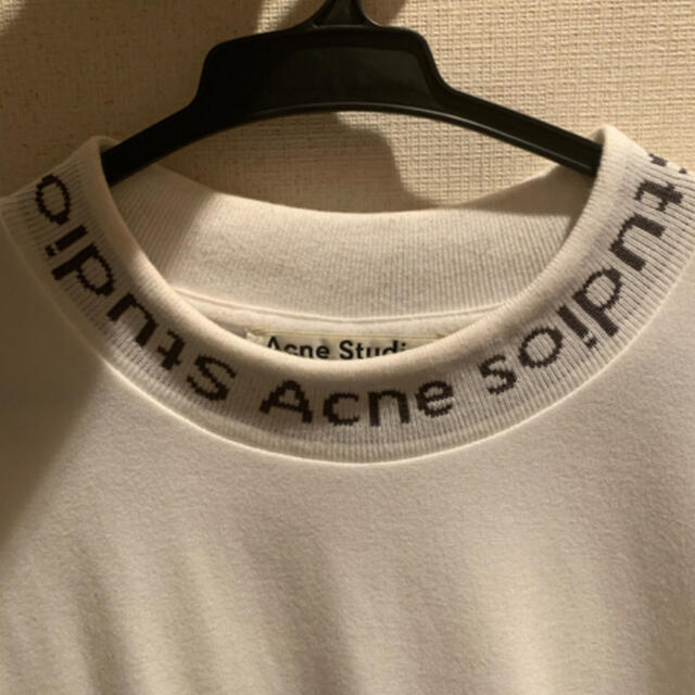 ACNE(アクネ)のアクネ メンズのトップス(Tシャツ/カットソー(半袖/袖なし))の商品写真