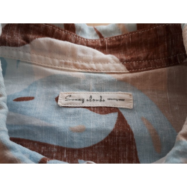 FELISSIMO(フェリシモ)のSunny Clouds  半袖シャツ　M レディースのトップス(シャツ/ブラウス(半袖/袖なし))の商品写真